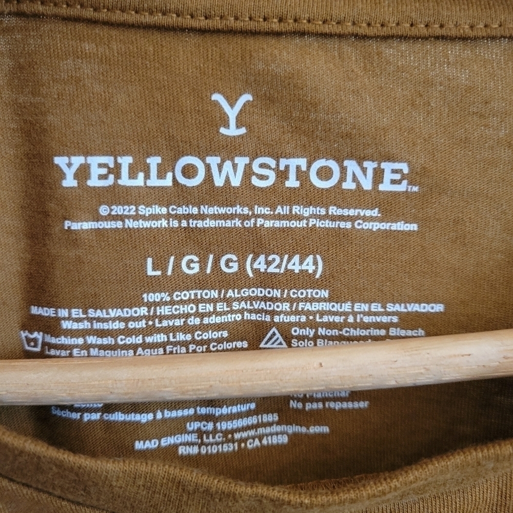 Yellowstone Long Sleeve Tee Cotton Montana Mustand Yellow Tan Large - Picture 3 of 9